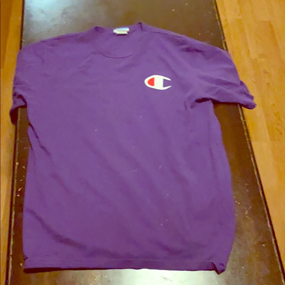 Champions, Shirt